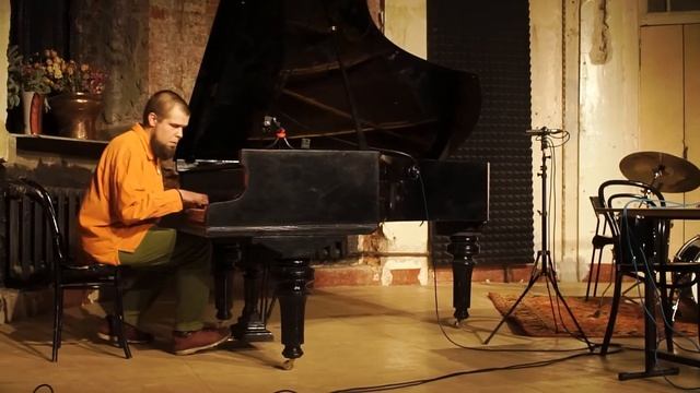 Феликс Микенский. Live. Граунд Солянка. 22/03/22. смотреть онлайн