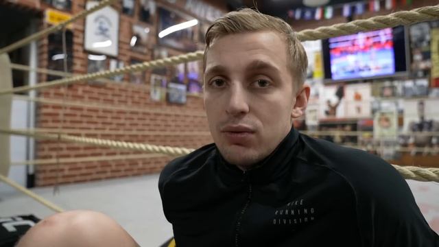 САША СТОУН ПОДГОТОВКА К БОЮ смотреть онлайн