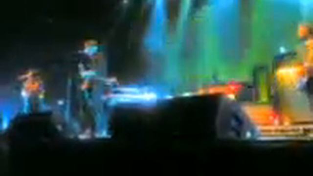 Nick McCarthy's little moonwalk смотреть онлайн