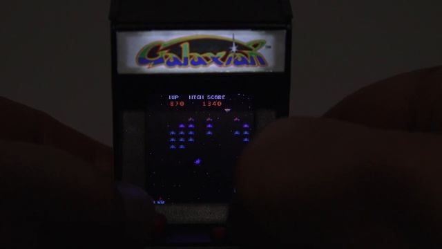 World's Smallest Video Game Cabinet Galaxian Tiny Arcade Game смотреть онлайн