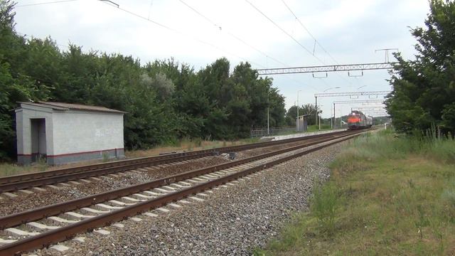 Электровоз ВЛ80С-1341 с пассажирскими вагонами