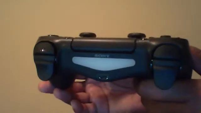 Playstation 4 DualShock 4 Wireless Controller Unboxing and Comparison to DualShock 3 смотреть онлайн