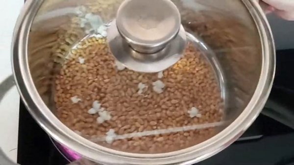 Попкорн без масла .How to make popcorn without butter or oil.