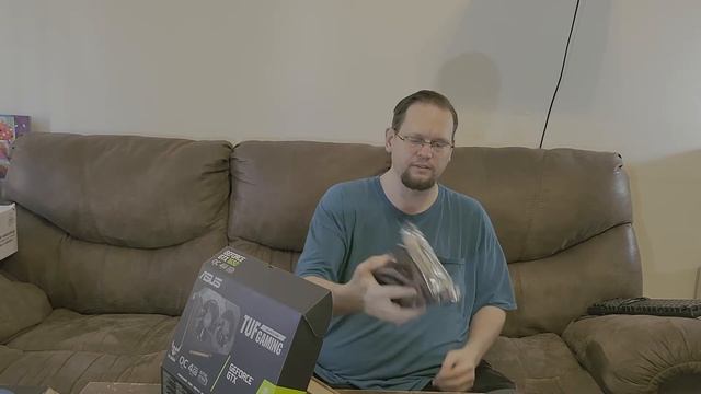 Asus Tuf GTX 1650 OC Un boxing смотреть онлайн