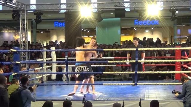 Бои без правил в трц Акварель 23 февраля (5) смотреть онлайн