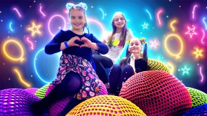 Новая песня Таня Фан TanyaFUN Детки-пятилетки! Приключения в Joki Joya