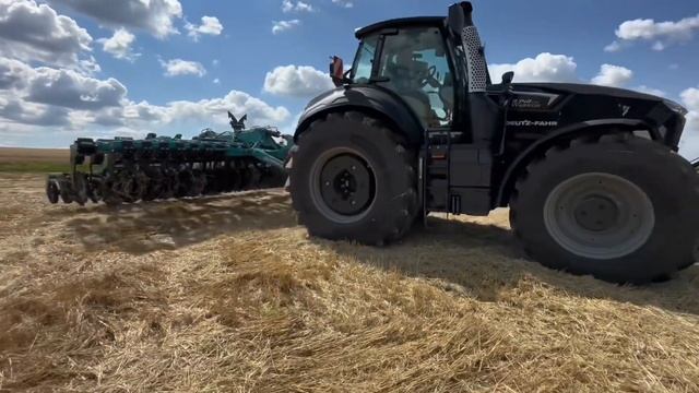 DEUTZ-FAHR 9340 + Дисковая борона «Доминанта» Д-620ПС М2 смотреть онлайн