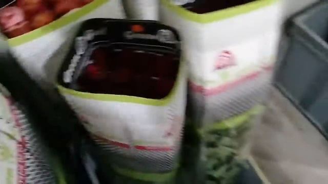 Небольшая Эквадорская плантация роз. смотреть онлайн