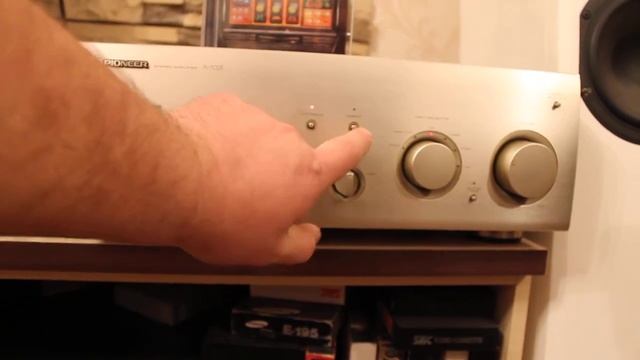 Pioneer A 702R смотреть онлайн