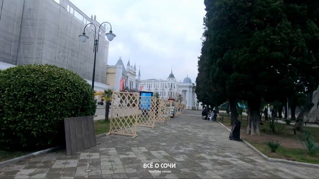 Абхазия 2021 КАК ЖИВЕТ СУХУМ ЗИМОЙ? ?️ Прогулка по набережной Брехаловка Наарта Красный мост смотреть онлайн