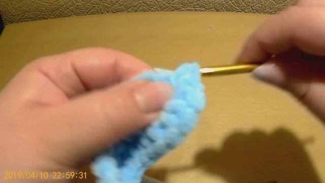 Собака из плюшевой пряжи вязаная крючком. Часть 1 смотреть онлайн