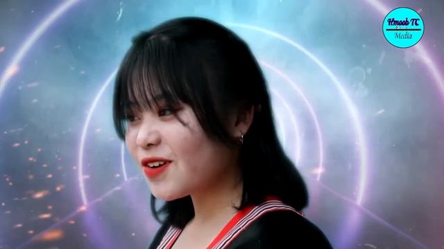 Vim Muaj Koj, Muaj Tag Kis ({singer Maa Vue)} - Cover - by Tsaug Ham смотреть онлайн