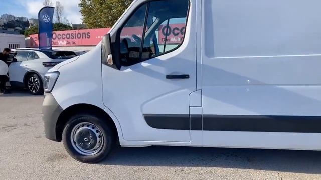RENAULT - Master Fg F3300 L2H2 2.3 dCi 135ch Grand Confort E6 смотреть онлайн
