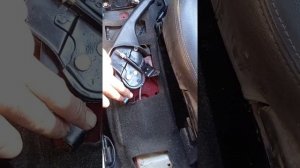 как снять консоль на лифан солано