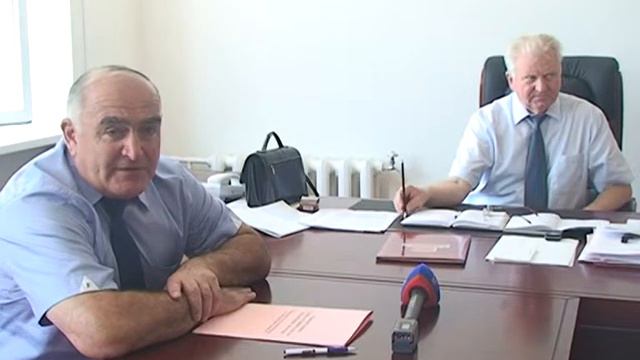 Полномочный представитель Президента РД провел приём граждан смотреть онлайн