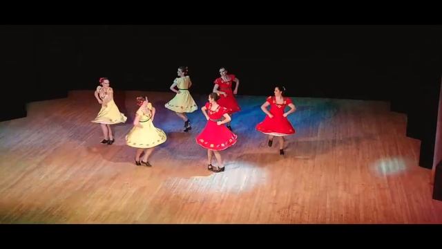 "Разговоры" (хореографическая композиция), ансамбль танца "Кудринка", 27.03.2022, ЦДКЖ смотреть онлайн