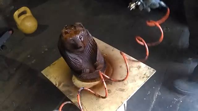Покраска резного медвежонка ,в домашних условиях из краскопульта смотреть онлайн