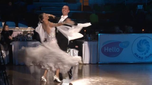 Maksim Kotlov - Tatyana Zayts, English Waltz смотреть онлайн