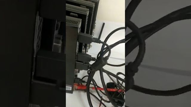 Mini Desktop Lenovo ThinkCentre M70q I3-101100T 8GB 120SSD WIN10PRO