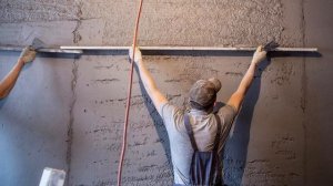 Хроники ремонта - кривые стены. Гипсокартон или штукатурка?