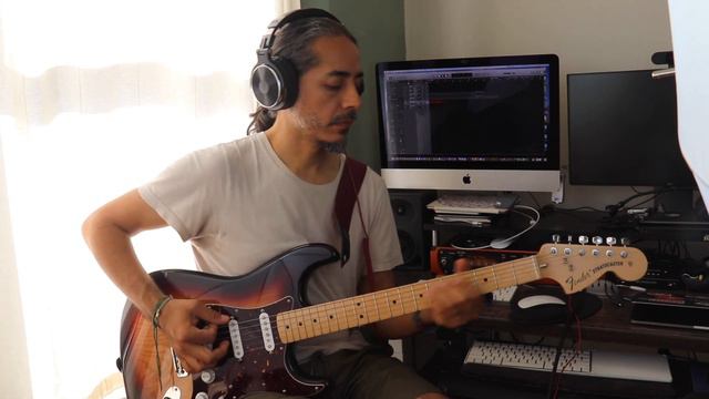 Fender Stratocaster comparison, American Standard, American Traditional & Classic Series 70s MIM смотреть онлайн