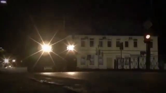 Только что! 64-километровая военная колонна выдвинулась в сторону Киева ставьте лайк смотреть онлайн