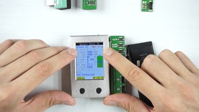 Профи. Обзор на тестер аккумуляторов apple гаджетов. Battery tester box for apple battery. ⚠️? смотреть онлайн