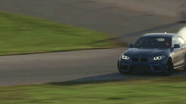 Bassjackers_-_Wobble_Jiggle