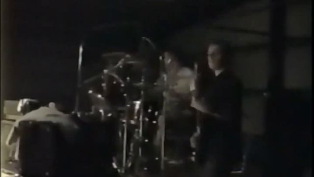 Fugazi - Kennewick Fairgrounds - 5-14-93 - 11 смотреть онлайн