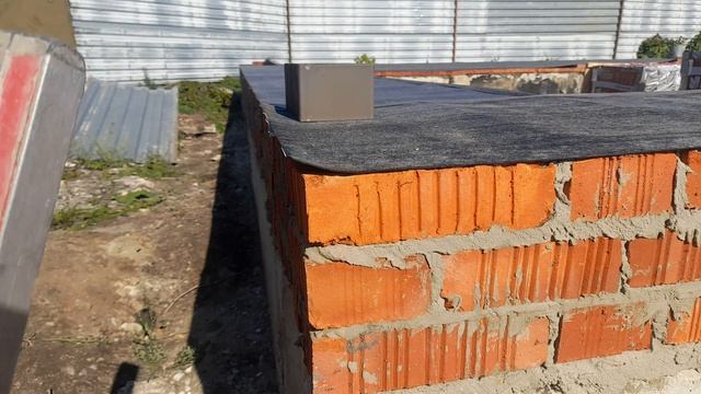 Как можно завести угол неисправным строительным уровнем. Как проверить исправность уровня.