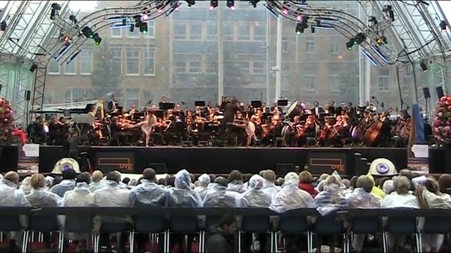 Veerhavenconcert 2010 - The dance of the hours - Ponchielli смотреть онлайн