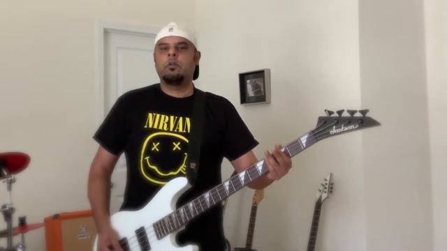 Nirvana — Lithium (Cover) #nirvana #lithium #kurtcobain #davegrohl смотреть онлайн