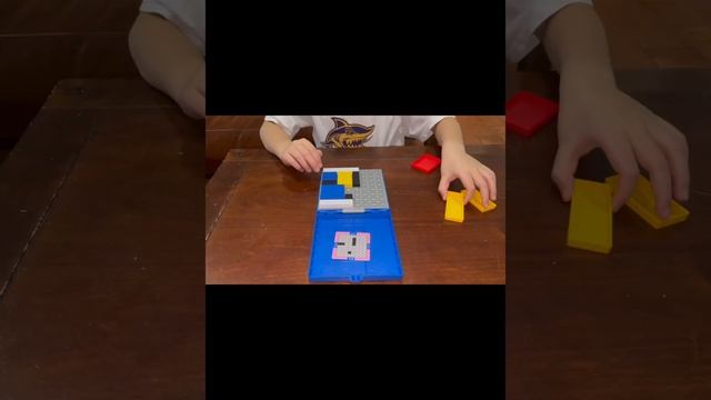 Mondrian Blocks Blue Edition Challenges 4 - 6 смотреть онлайн