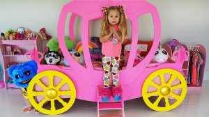 Diana and Roma Under the Bed story