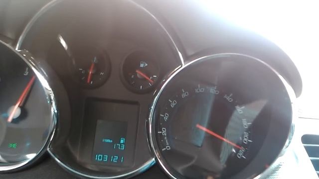 Chevrolet Cruze Diesel 2.0 VCDI 0-220 Km/h Acceleration Top Speed