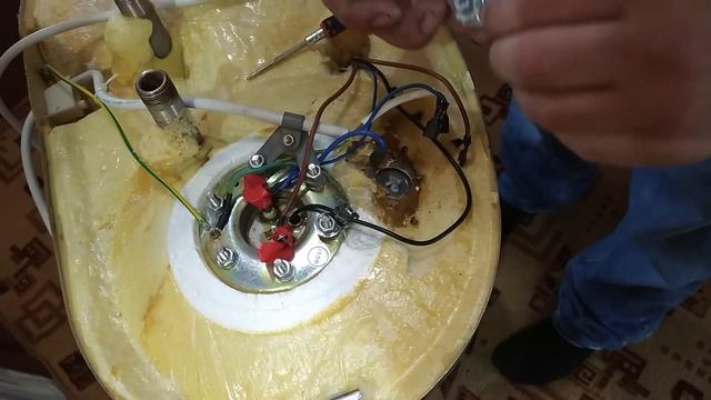 Меняем термодатчик на бойлере смотреть онлайн