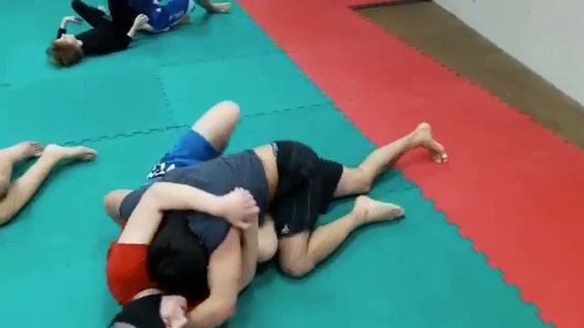 Грепплинг и бразильское джиу-джитсу в Симферополе смотреть онлайн