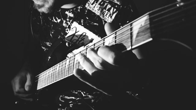 Queen - Love of my life (Guitar Cover) смотреть онлайн