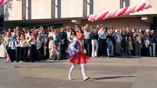 1 сентября 2008 год. Луганск школа гимназия № 42. смотреть онлайн