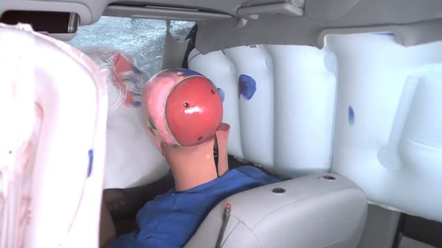 2021 GMC Acadia passenger-side small overlap crash test (extended footage) смотреть онлайн