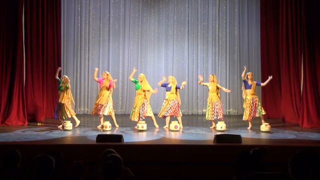 Индийский танец "Кисна хэй" смотреть онлайн