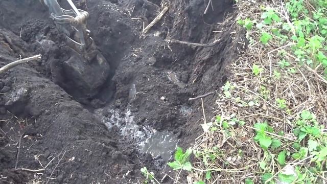 ЭКСКАВАТОР В ШОКЕ! МЕГА ОГРОМНЕЙШАЯ ЧУГУННАЯ НАХОДКА ВЗОРВАЛА ПРОСТРАНСТВО!СУПЕР РЕКОРДНЫЙ ВЕС! КУШ смотреть онлайн