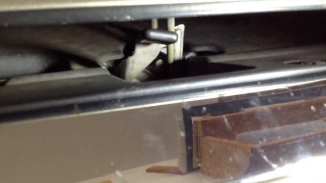 HOW TO OPEN THE HOOD ON A HONDA ODYSSEY (2007) смотреть онлайн