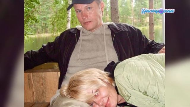 Звёздный развод: Юлия Меньшова и Игорь Гордин | Как познакомились и почему расстались? смотреть онлайн