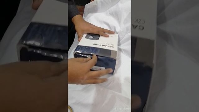 Unboxing Car Tire Inflator Portable Auto Digital Air Compressor Pump DC 12V CZK-3634