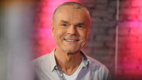 Domian, Bernhards (29) Freundin mischt ihren Kot in das Essen von Bernhard