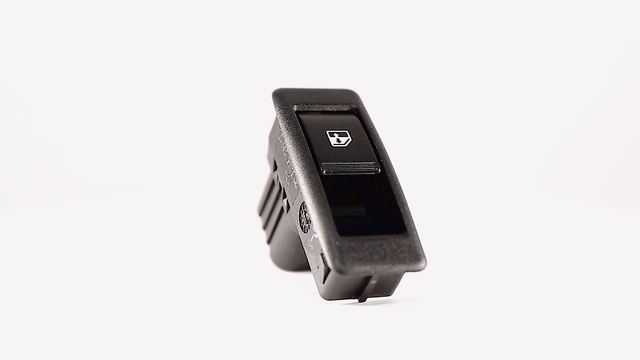 Переключатель стеклоподъемника 921.3709-02 на 24 В смотреть онлайн