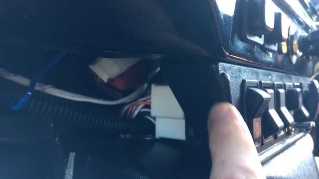 Уаз Хантер / Перестало работать освещение