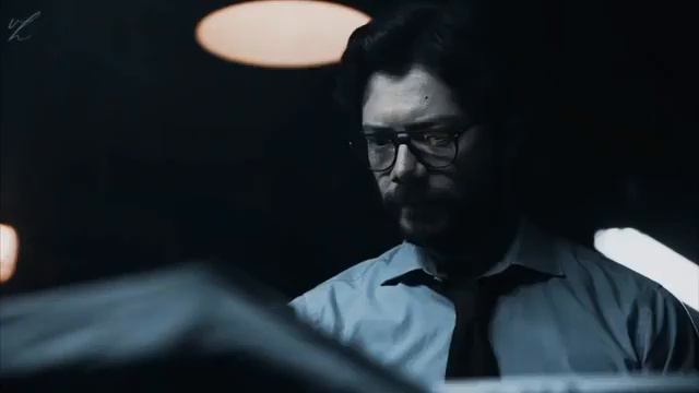 песня из сериала Бумажный дом ❤❤ смотреть онлайн