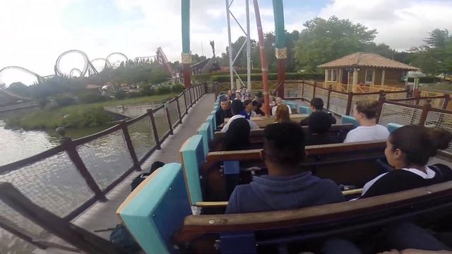 Парк Астерикс "качающийся корабль" смотреть онлайн